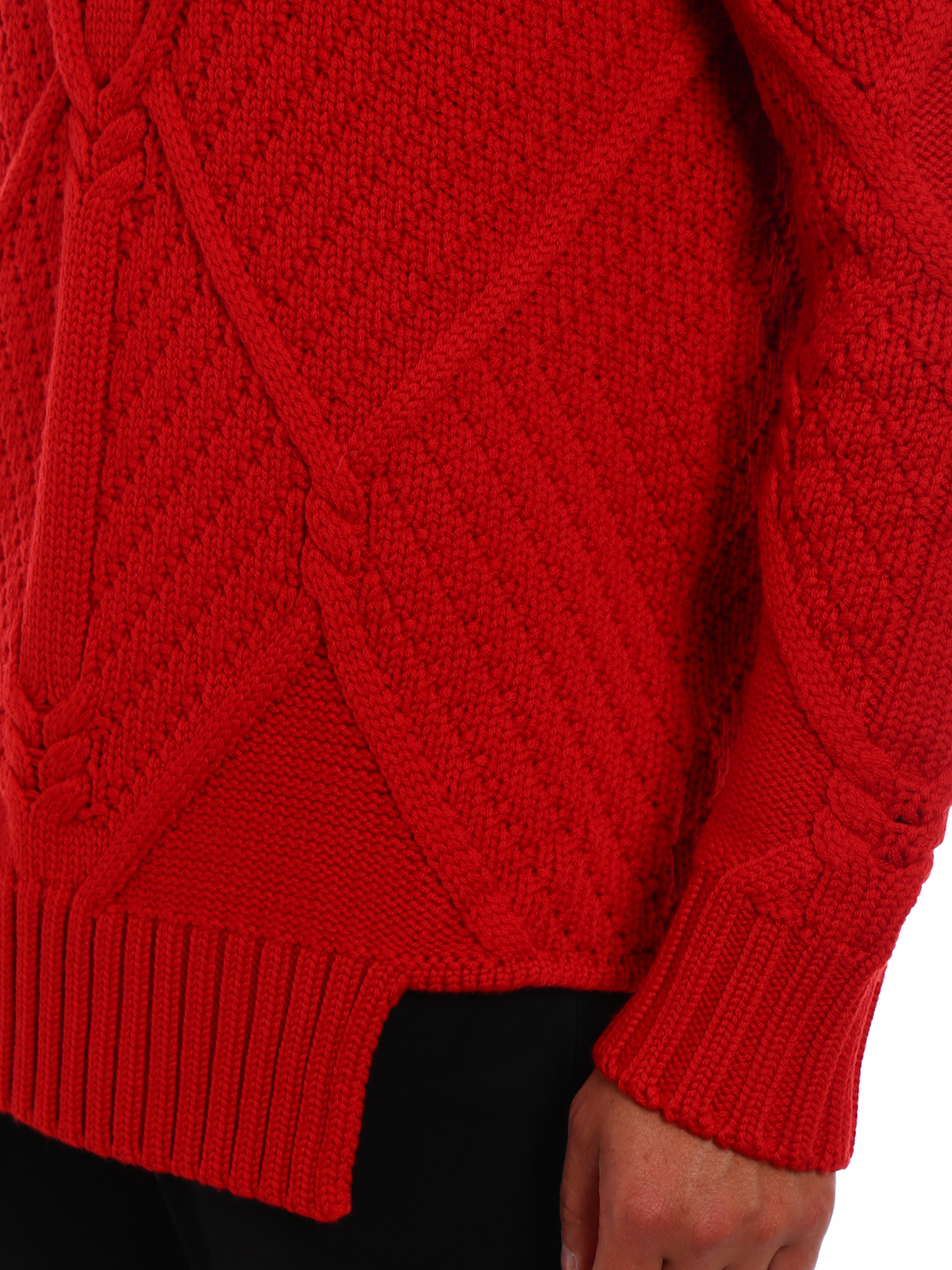 Neil Barrett Cut out bottom red wool sweater|BMA692VF621C554