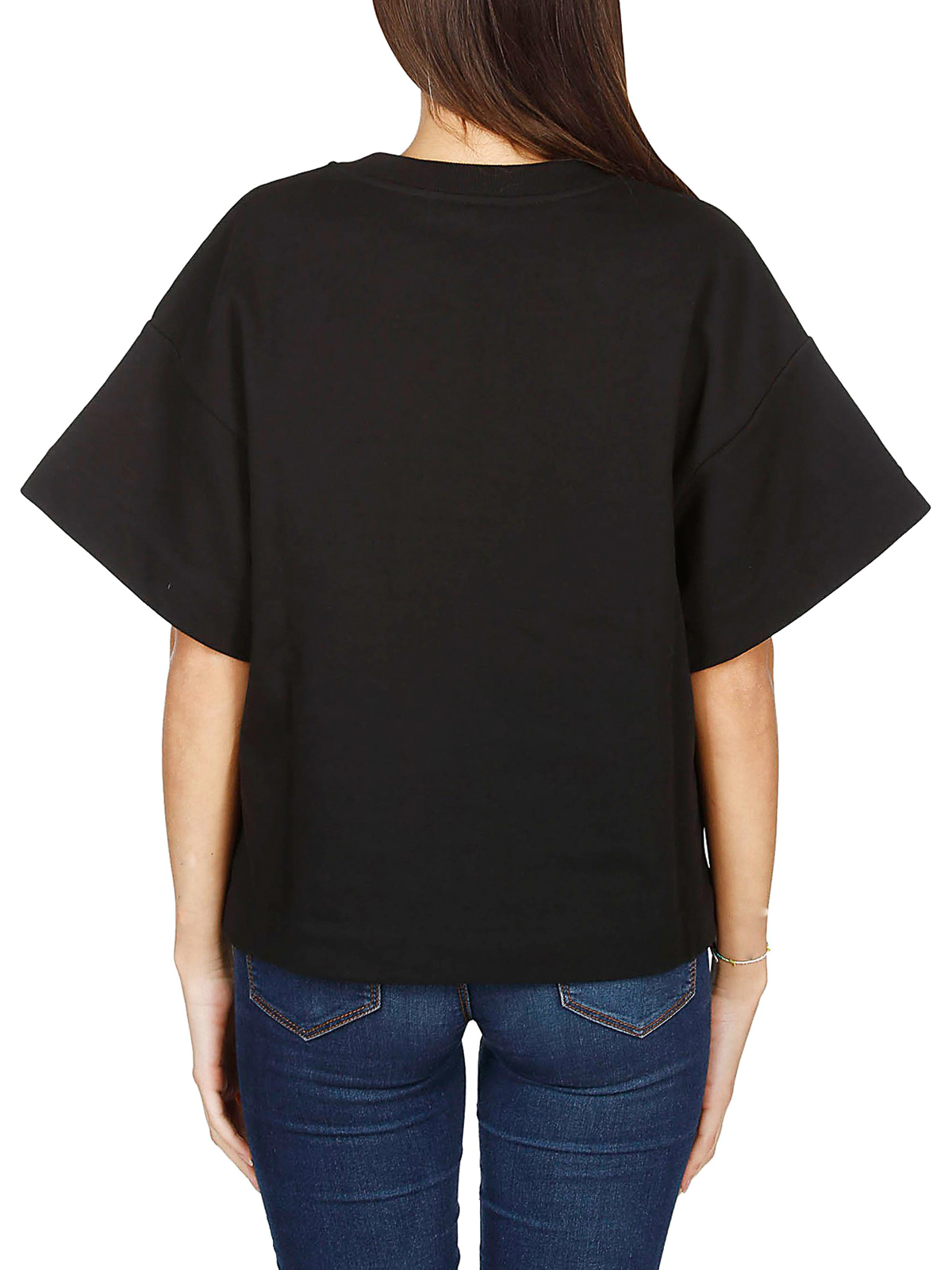 Boutique Moschino Piercing Logo over T-shirt | J170511251555