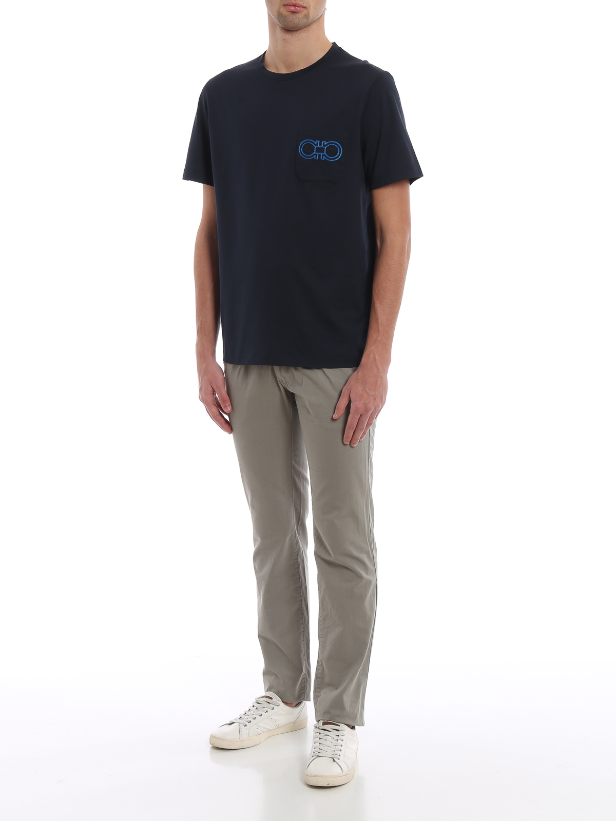SALVATORE FERRAGAMO ショトスリフクルネックTシャツ 【関税込】 New Authentic Salvatore Ferragamo Men Gancio Logo All Over