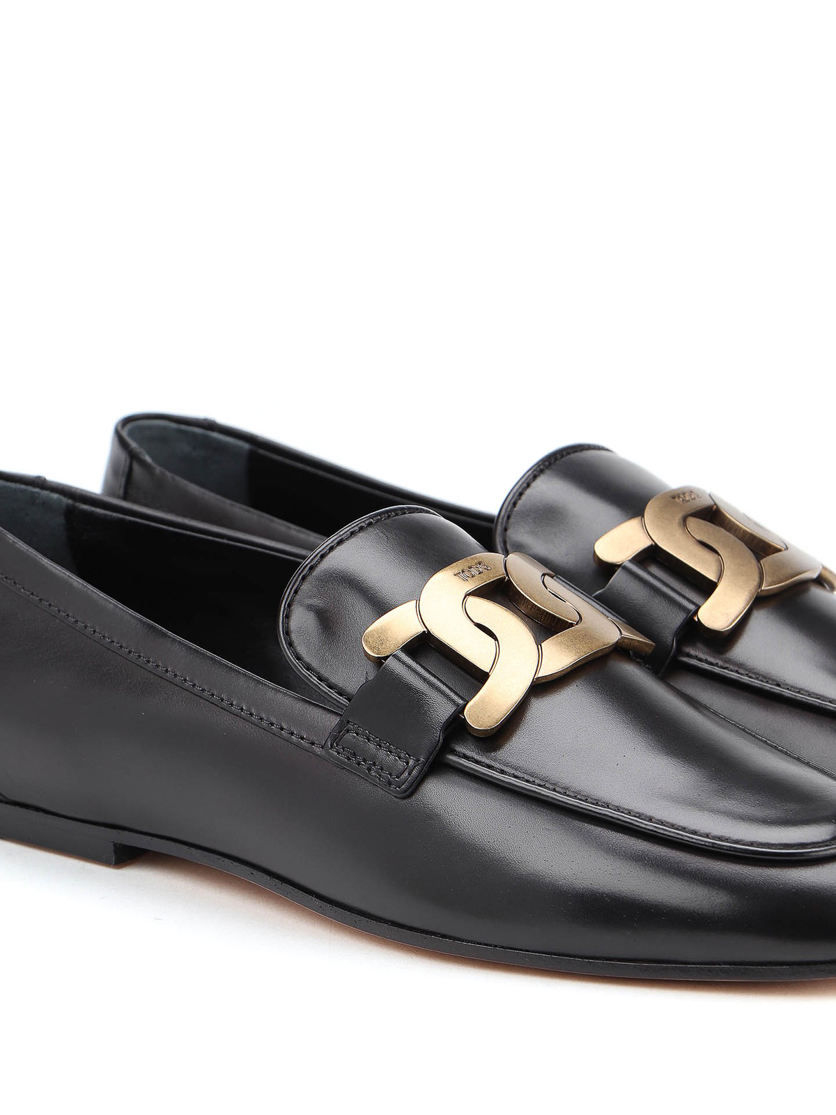 Shop Tod's Smooth Leather Loafers In Negro