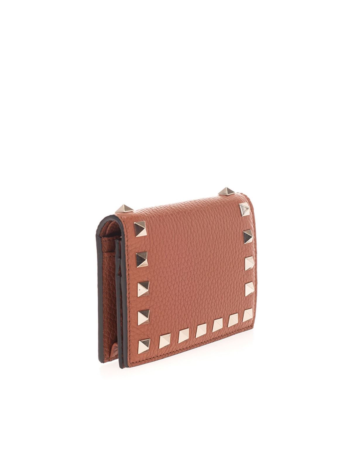 arve fornuft Turbulens Wallets & purses Valentino Garavani - Small Rockstud wallet in Selleria  color - VW2P0P39VSHHG5
