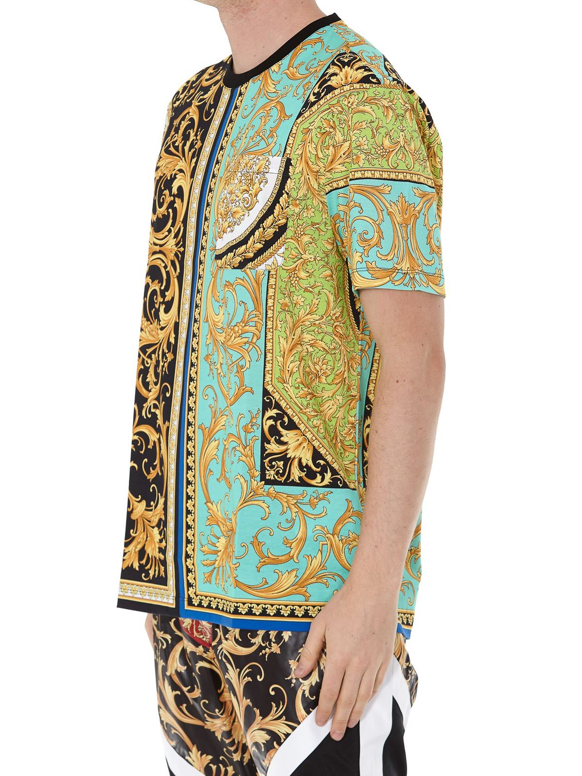 【Versace】♦夏らしいカラー♦Tシャツ GALAXY T-shirt with multicolored art print brand VERSACE