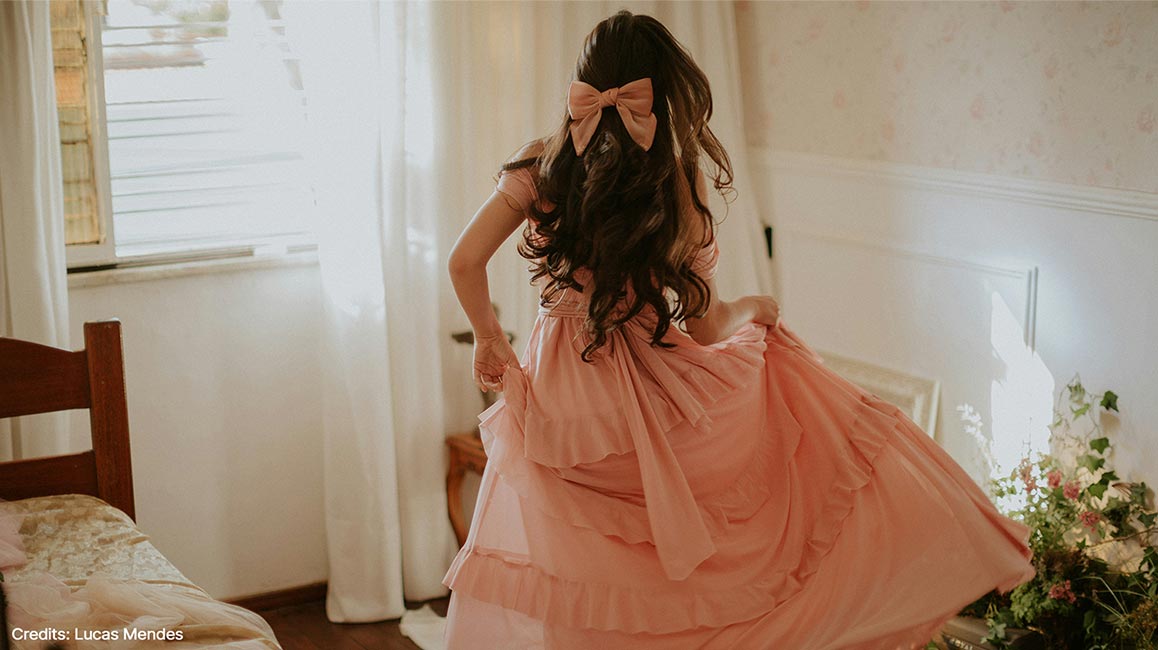 How to Dress for a Wedding? A Guide for Every Season and Occasion